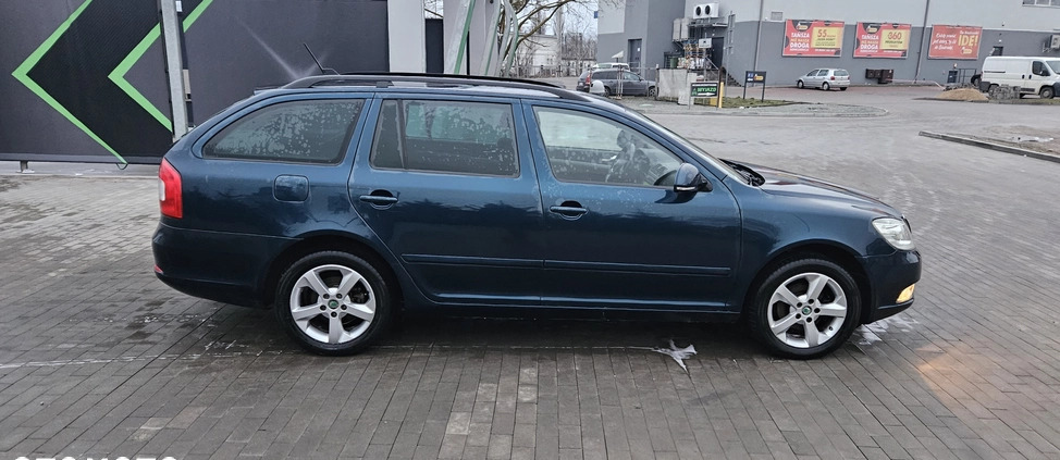 Skoda Octavia cena 24500 przebieg: 160000, rok produkcji 2013 z Nidzica małe 106